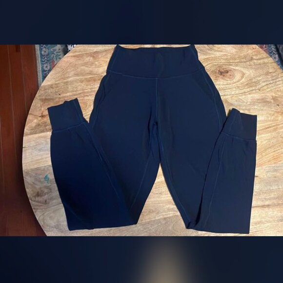 Navy lululemon joggers - Picture 1 of 1